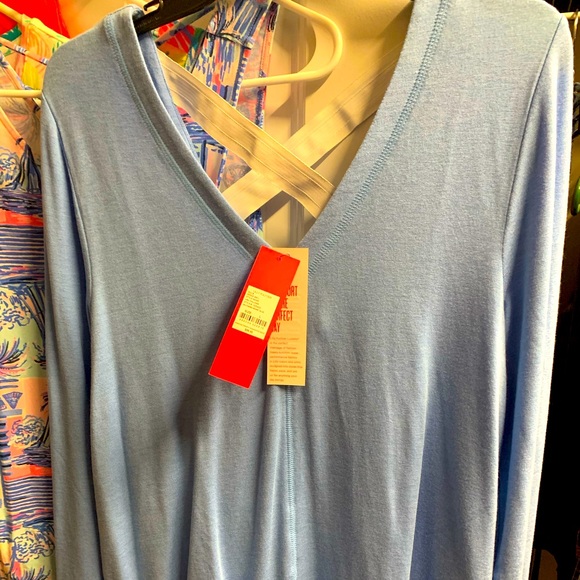 🛑SOLD🛑 NWT Lilly Pulitzer Areli Pullover - Blue - Picture 1 of 4